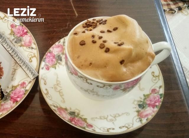 Evde Cappuccino Yapımı