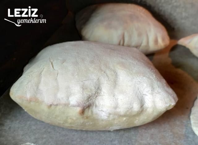 Balon Ekmek (Pita Ekmeği) Tarifi