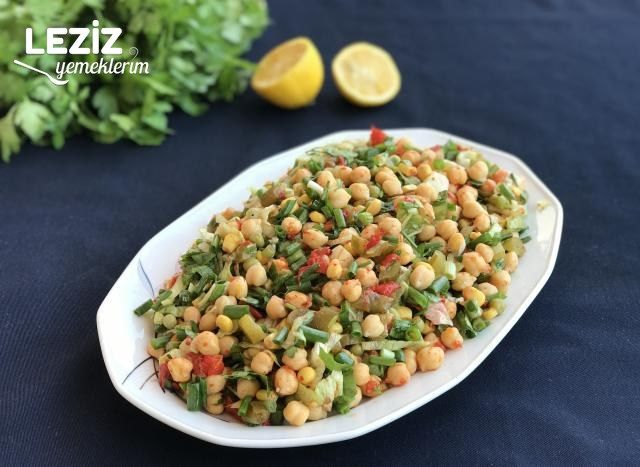 Nefis Nohut Salatası Tarifi