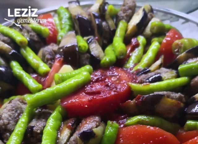 En Güzel Köfteli Patlıcan Kebabı Tarifi