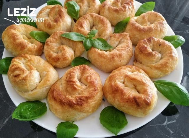 Yalancı Boyoz Böreği Tarifi