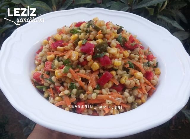 Zeytinyağlı Buğday Salatası
