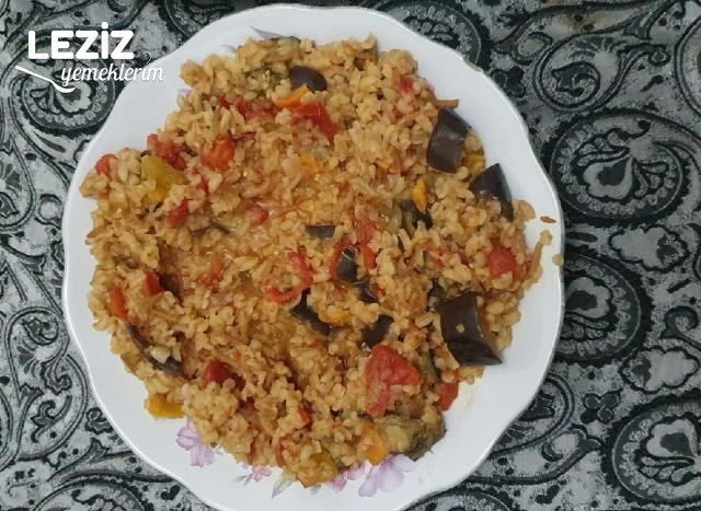 Sebzeli Bulgur Pilavı