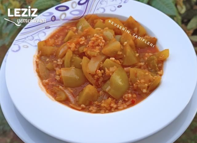 Yeşil Domates Yemeği Tarifi