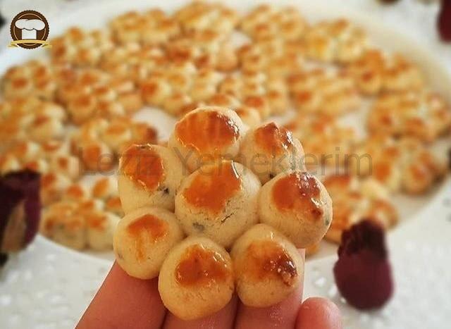 Çörek Otlu Çiçek Kurabiye