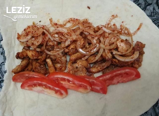 Lavaşda Tavuk Tantuni