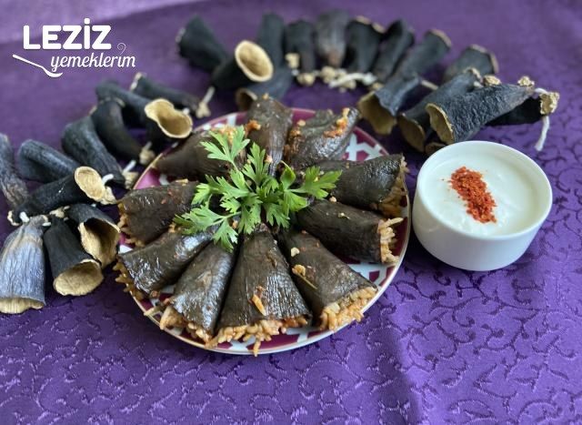 Kuru Patlıcan Dolması