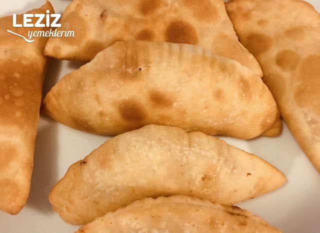 Tam Ölçülü Çiğ Börek Tarifi
