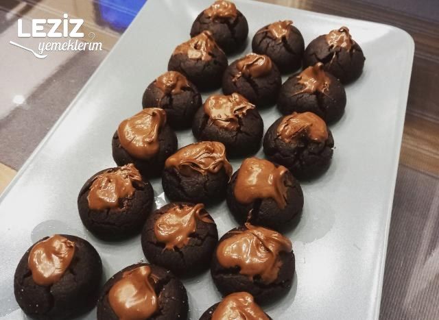 Şerbetli Islak Browni Kurabiye