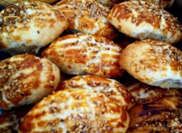 Köz Patlıcanlı Kaşarlı Poğaça