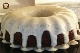 Siyah Beyaz Cevizli Kek