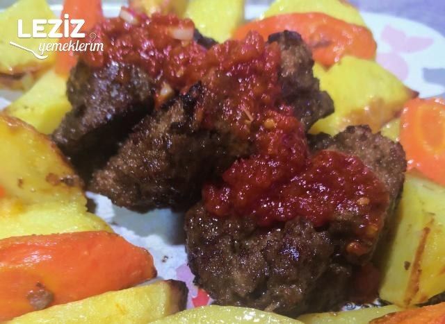Leziz İkram Yemeği Rosto Köfte