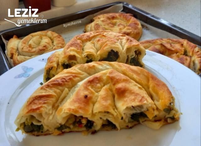 Çıtır Çıtır Otlu Sarma Börek