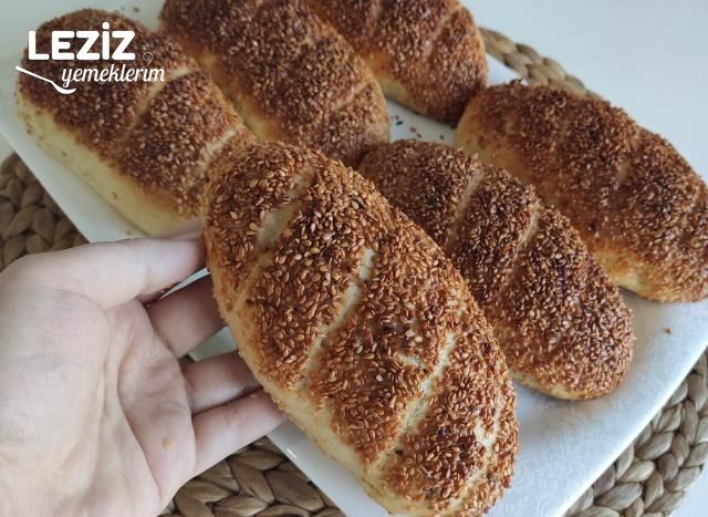 Pastane Lezzetinde Efsane Kaşarlı Simit Poğaça