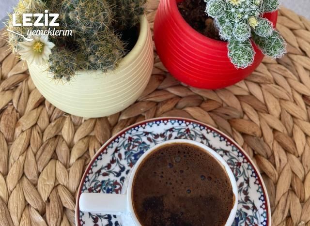 Bol Köpüklü Türk Kahvesi Tarifi