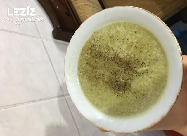 Maydonoz Sapı Çorbası