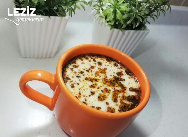 Arpa Şehriyeli Yoğurt Çorbası