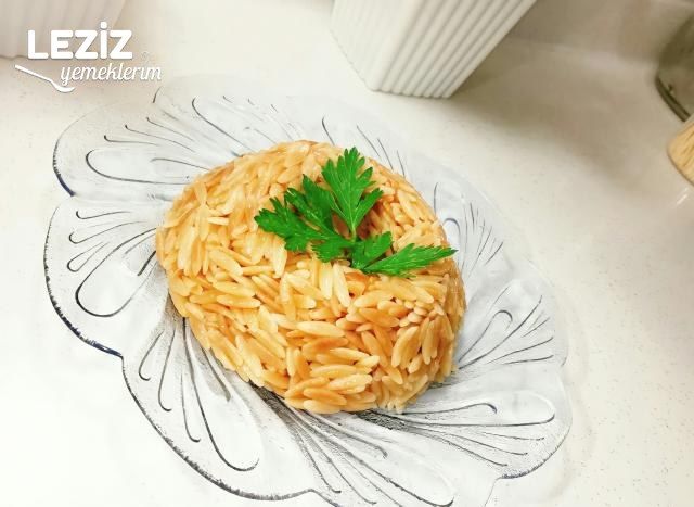 Tane Tane Arpa Şehriye Pilavı