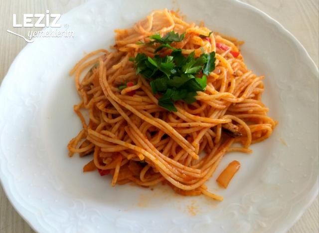 Mantarlı Spagetti Makarna