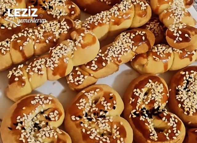 Pastane Tadında Tuzla Kurabiye