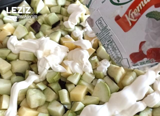 Fırında Kremalı Kaşarlı Sebze