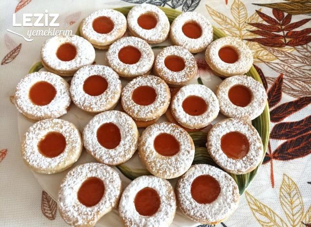 Marmelatlı Linzer Kurabiye Tarifi