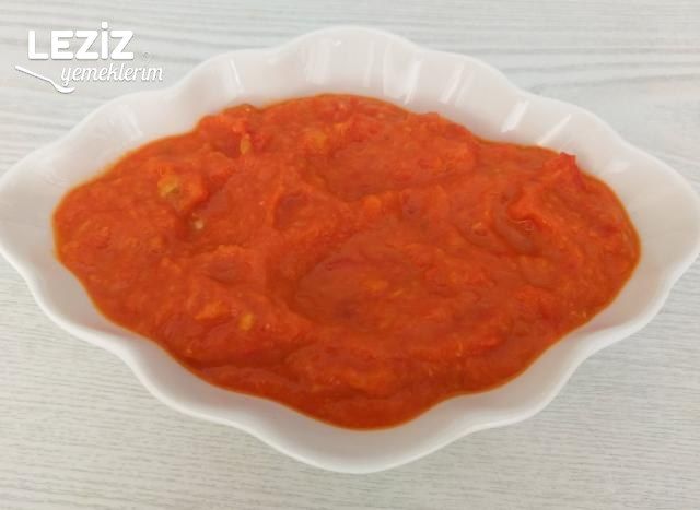 Acı Biber Sosu Nasıl Yapılır?