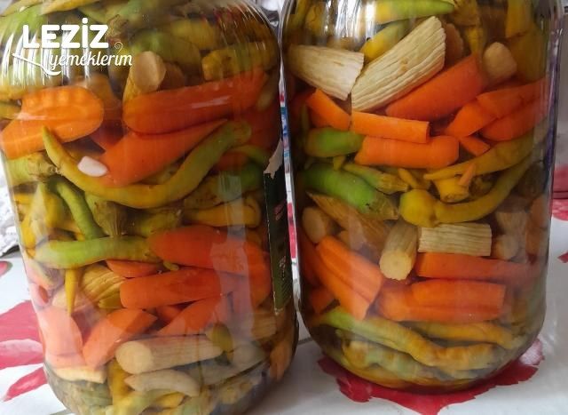 Ev Yapımı Karışık Turşu Nasıl Yapılır?