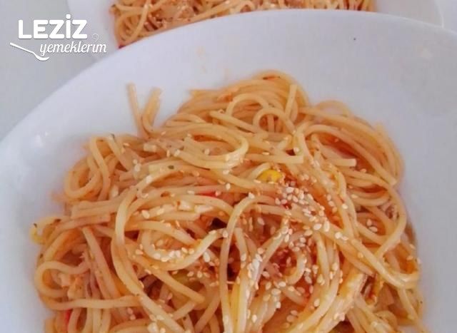Sebzeli Tavuklu Spagetti