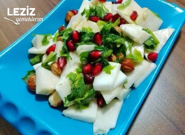 Soslu Kereviz Salatası Tarifi