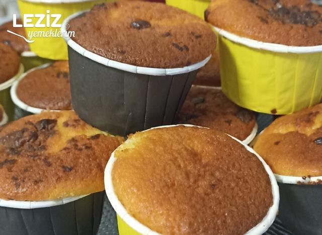 Muffin Kalıbında Karışık Çikolatali Kapkek Tarifi