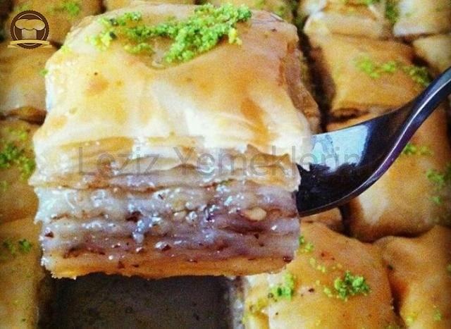 Cevizli Ev Baklavası Tarifi