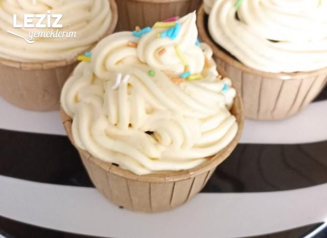 Kremalı Kolay Cupcake Tarifi