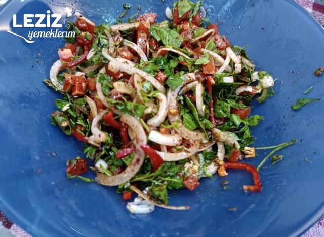 Tablacı (Lokanta) Salatası Tarifi, Tablacı Salatası Nasıl Yapılır