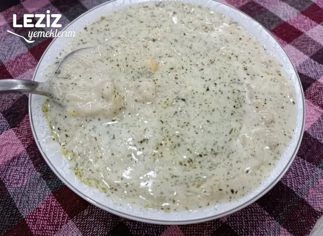 Nohutlu Şehriye Çorbası
