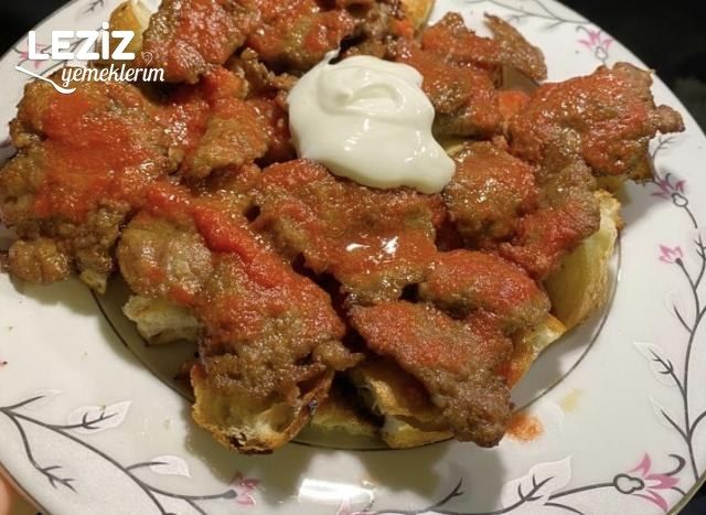 Pideli Köfte İskender Tarifi