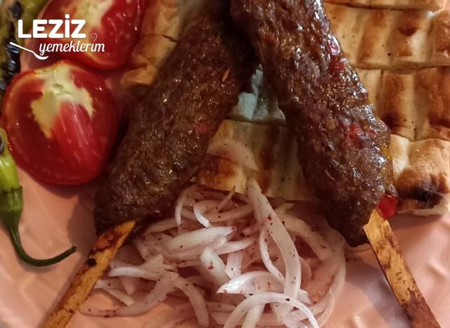 Ev Usulü Adana Kebap Tarifi