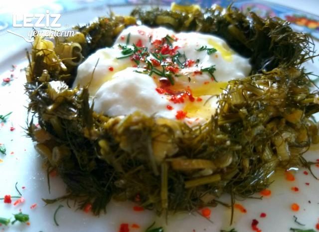 Zeytinyağlı Arapsaçı (Yoğurt Eşliğinde)