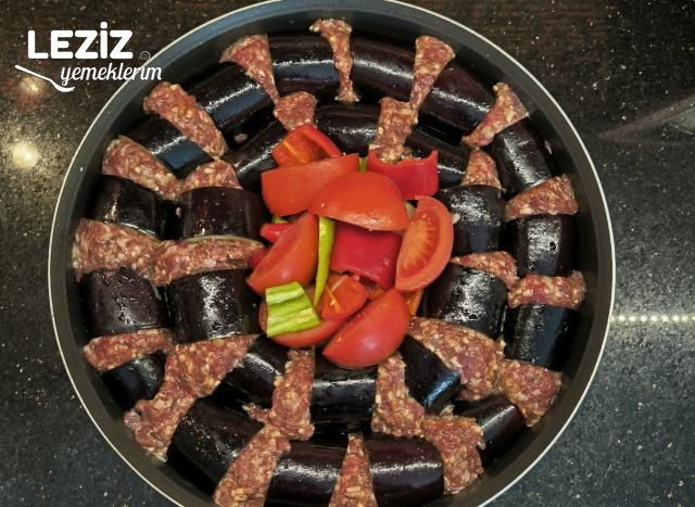 Fırında Patlıcan Kebabı Tarifi
