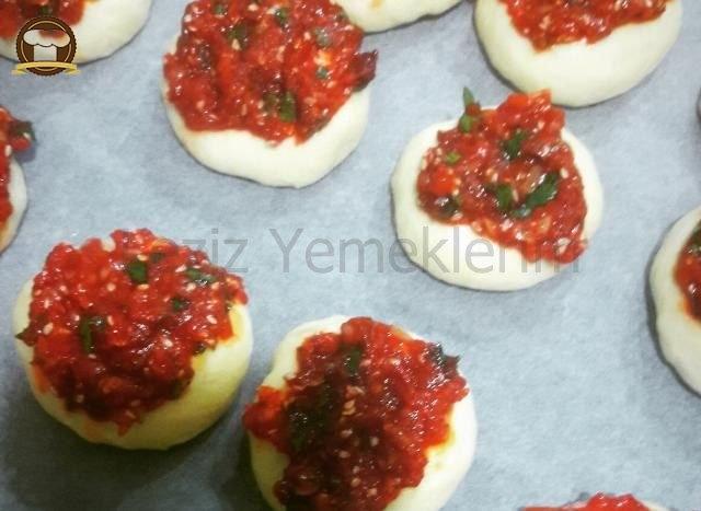 Biberli Ekmek