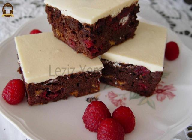 Beyaz Çikolatalı Brownie