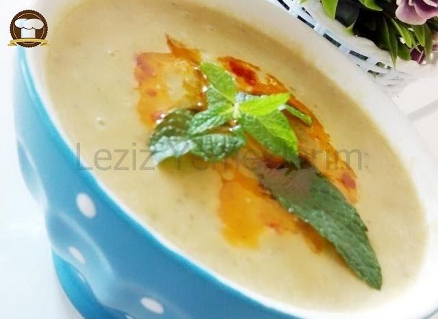 Lokanta Usulü Mercimek Çorbası