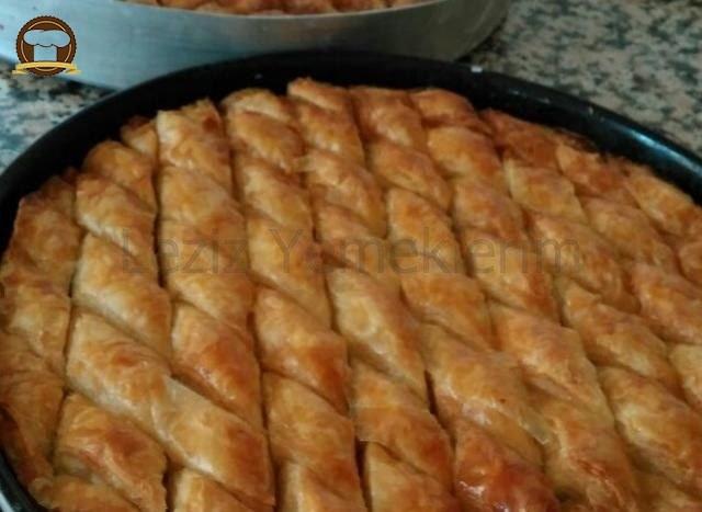 Cevizli Ev Baklavası