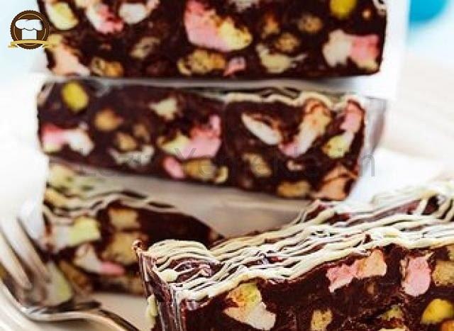 Marshmallowlu Çikolatala Dilimleri