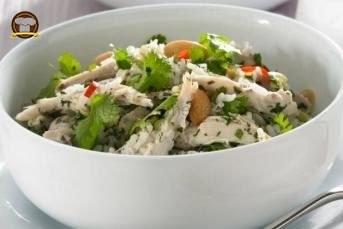 Pirinçli Tavuk Salatası