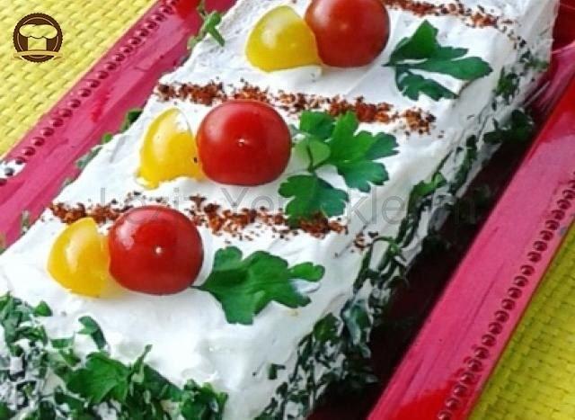 Köz Patlıcanlı Etimek Pastası