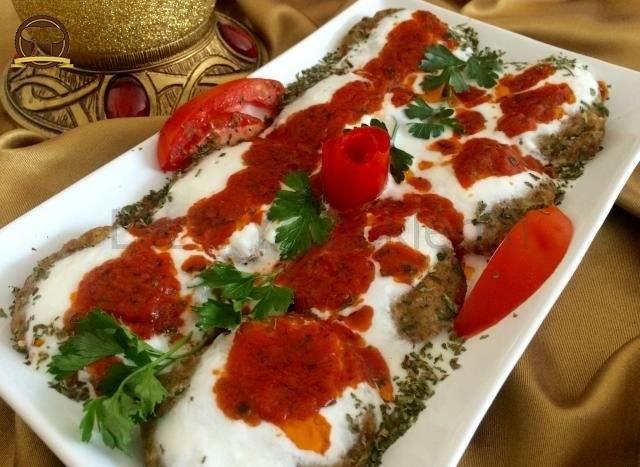 Yoğurlu Bayat Ekmek Köftesi