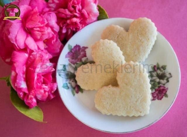 Gülsulu Romantik Kurabiye