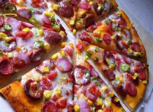 Ev Yapımı Pizza