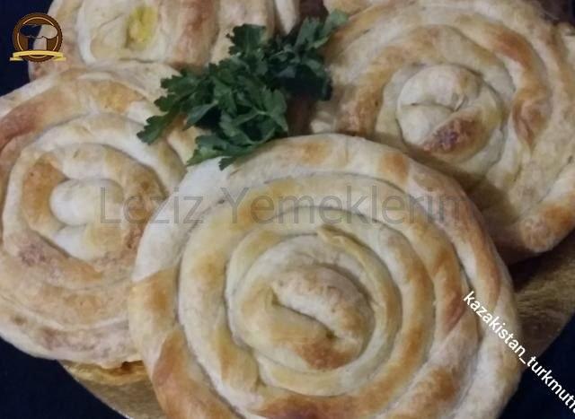 Elde Açmalı Çıtır Börek